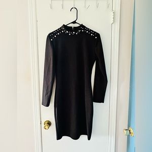 Black Pearl dress very elegant